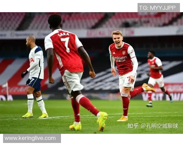 厄德高引领新潮流足球战术的革新与未来发展展望 厄德高引领新潮流足球战术的革新与未来发展展望