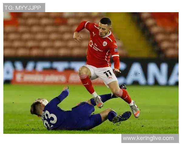 巴恩斯利与牛津联精彩对决直播全程回顾与赛后分析 巴恩斯利与牛津联精彩对决直播全程回顾与赛后分析